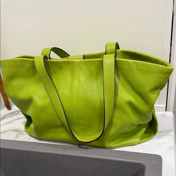 Vince Camuto Maryn Shoulder Tote Bag in the vibrant "Apple Buzz" green color - Picture 6 of 15